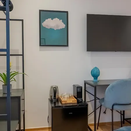 Cosy 巴里